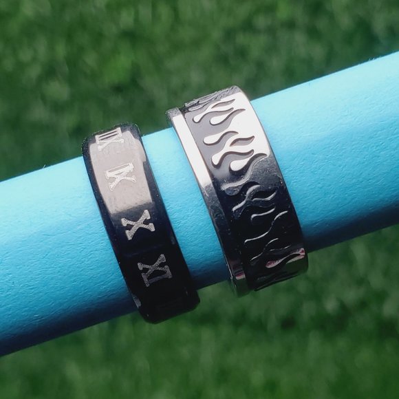 "NEW* Set of 2 Rings for Women/Men, SET101114 - Picture 10 of 13